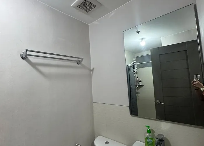 Sentinel Residences 1 Bedroom Partition